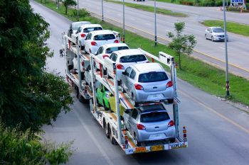 Sarasota, Florida Vehicle Hauling & Delivery by Sara Bay Hauling LLC