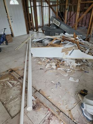 Demolition and Construction Clean Up in Sarasota, FL (1)