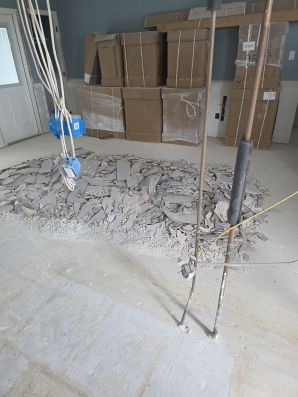 Demolition and Construction Clean Up in Sarasota, FL (4)